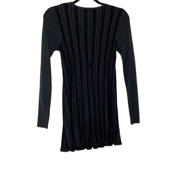 max EDITION long sleeve sweater dress. Kids Size M - Picture 4 of 5